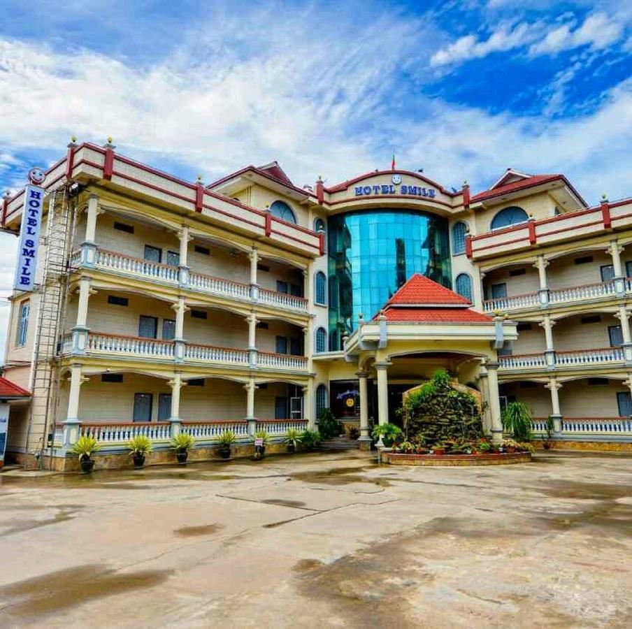 Hotel Smile Pyin U Lwin Exterior foto