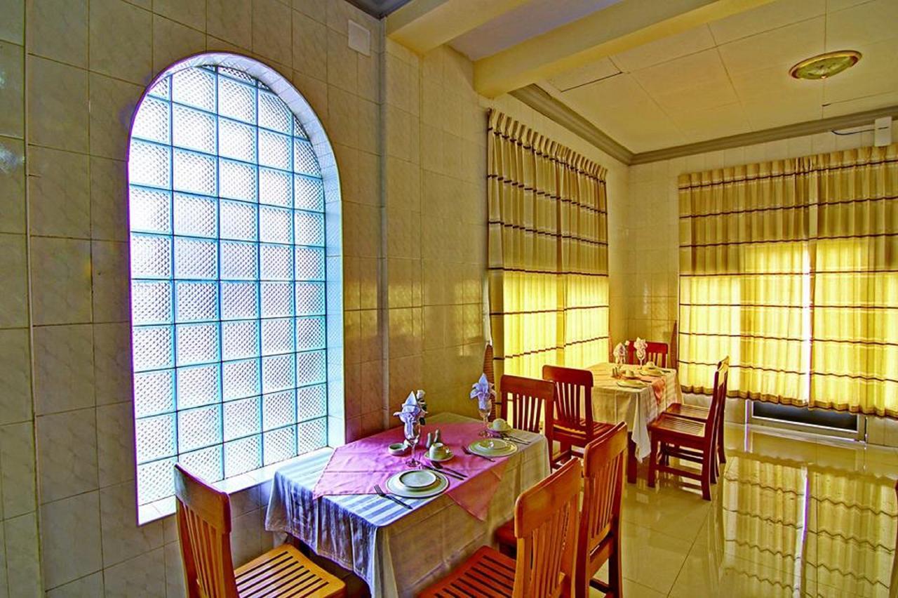 Hotel Smile Pyin U Lwin Exterior foto